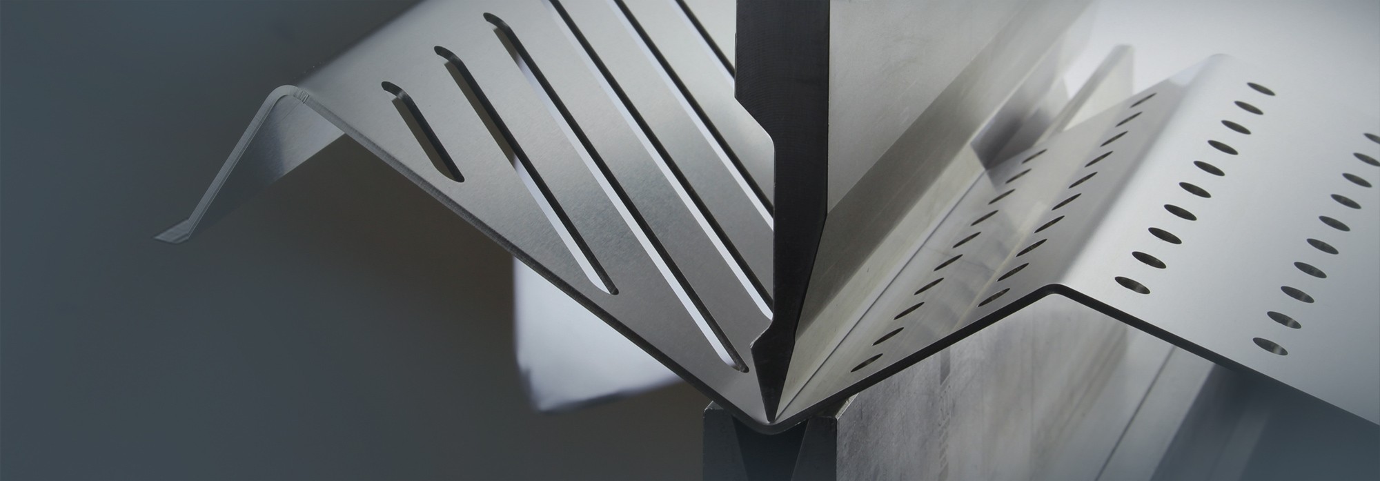 Fabrication de pieces de metal sur demande